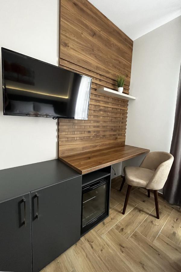 Caka Luxury & Restaurant
